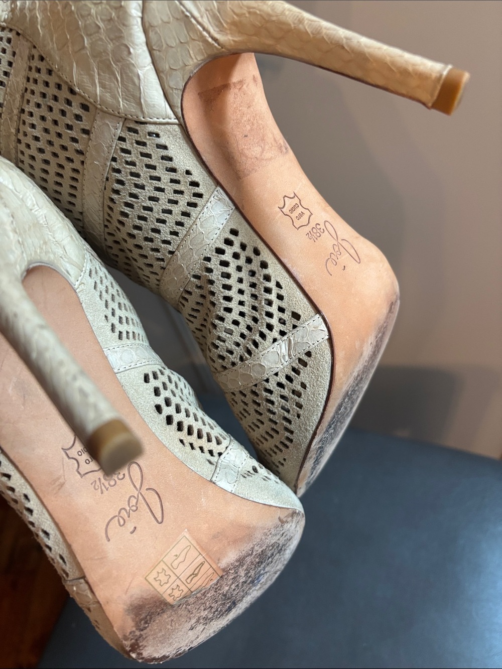 Joie Beige Shari Perforated Lace-Up Bootie, BUFF SIZE 38.5 $415.00 - Picture 6 of 11